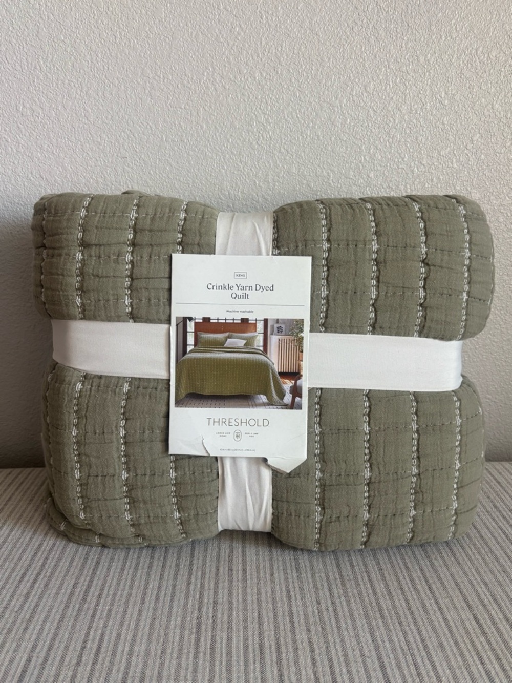 NWT King Yarn Dye Crinkle Grid Quilt Moss Green - Threshold